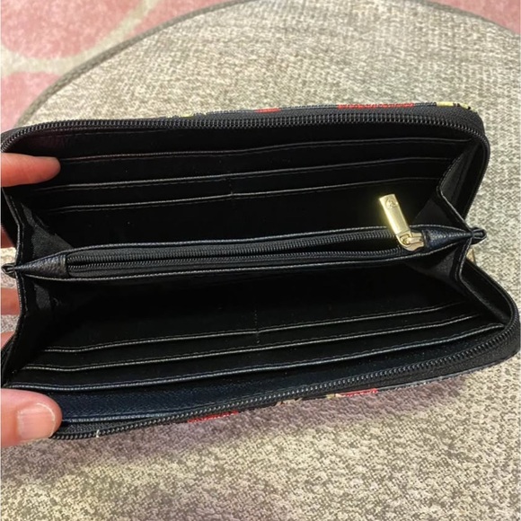 Disney Loungefly Villains Wallet - Picture 2 of 2